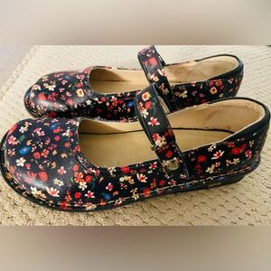 Alegria Belle Kindred Mary Jane